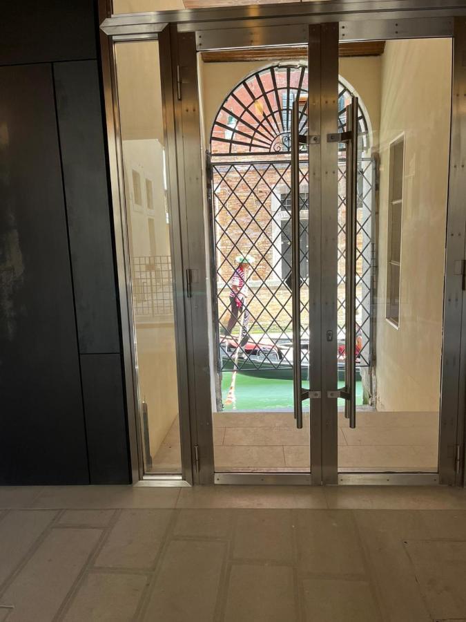 Immobiliare Nk Palazzo Bonvicini Apartment Veneţia Exterior foto