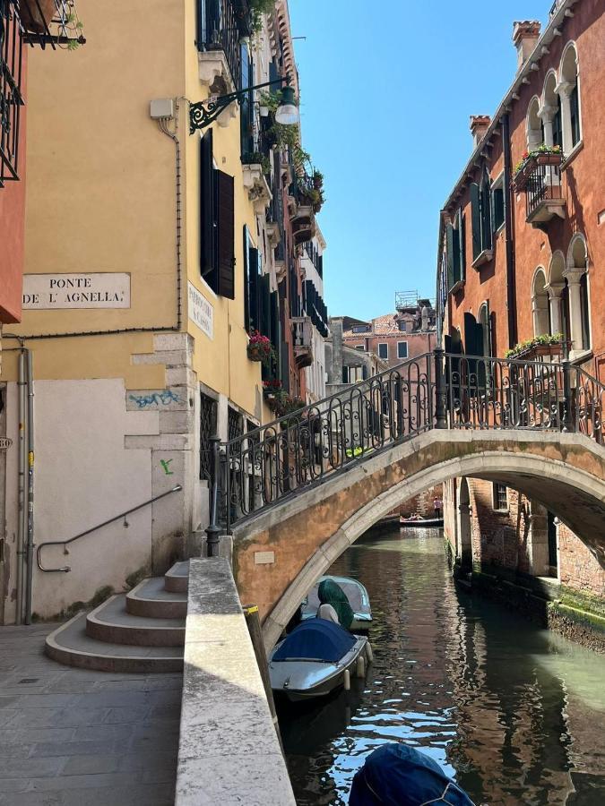 Immobiliare Nk Palazzo Bonvicini Apartment Veneţia Exterior foto