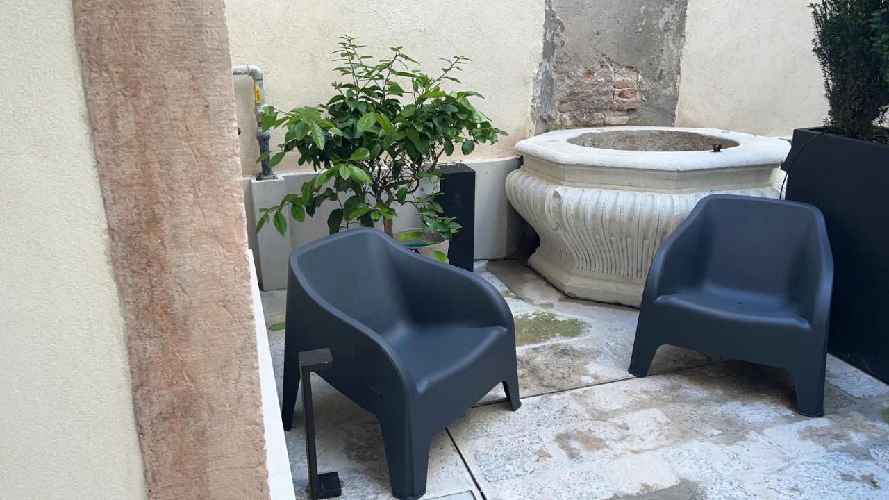 Immobiliare Nk Palazzo Bonvicini Apartment Veneţia Exterior foto